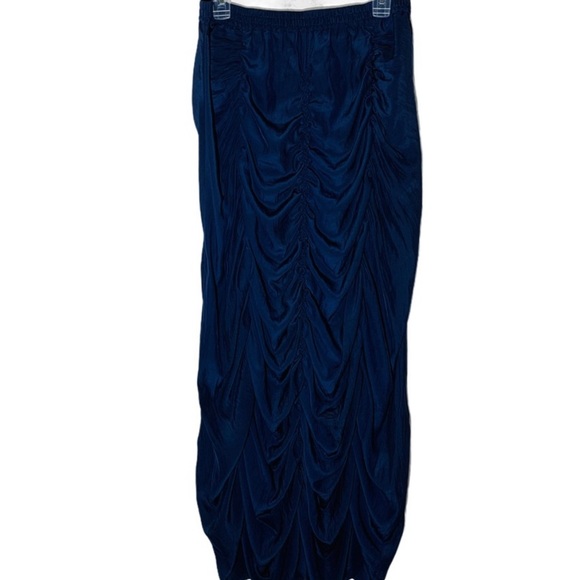 Calypso St. Barth Aero Skirt NWT
Gathered Maxi - Picture 4 of 10